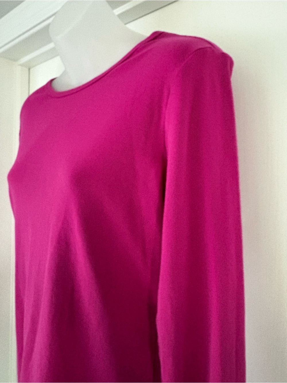 St. John's Bay Cotton Long Sleeve Crewneck Top in Fuchsia Pink Size L